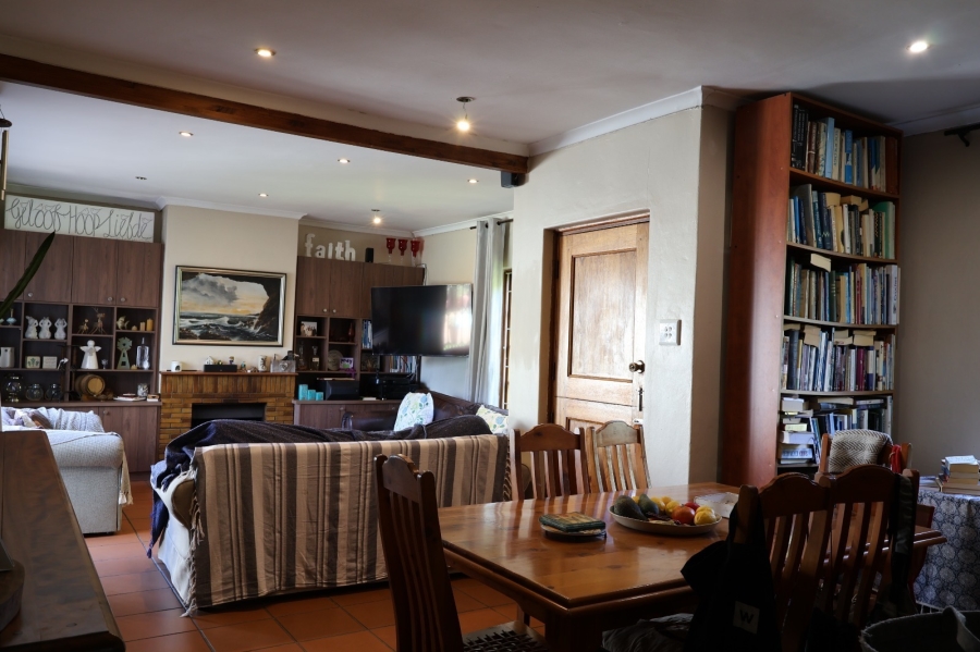 3 Bedroom Property for Sale in Hoog En Droog Western Cape